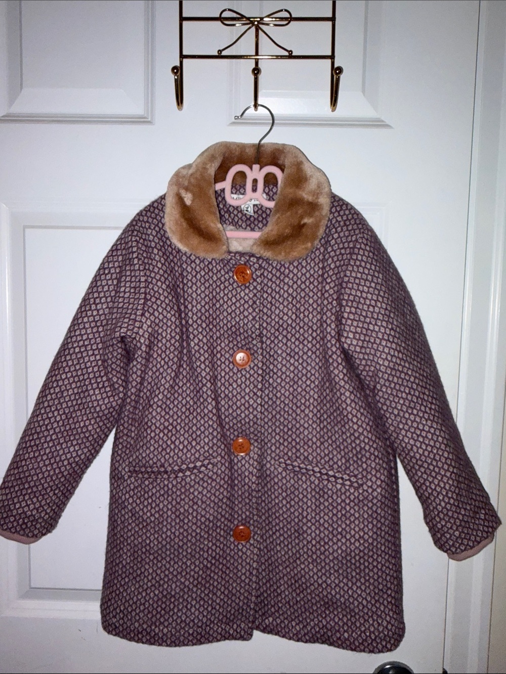 Emile & Ida Patterned 100% wool Mauve Coat with Faux Fur Collar